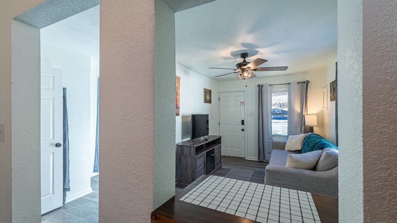 Photo of Livingroom in True
