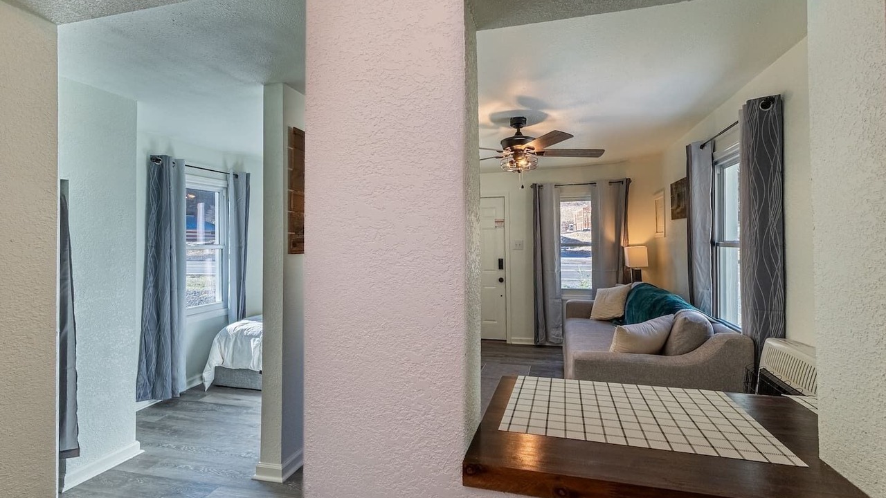 Photo of Livingroom in True