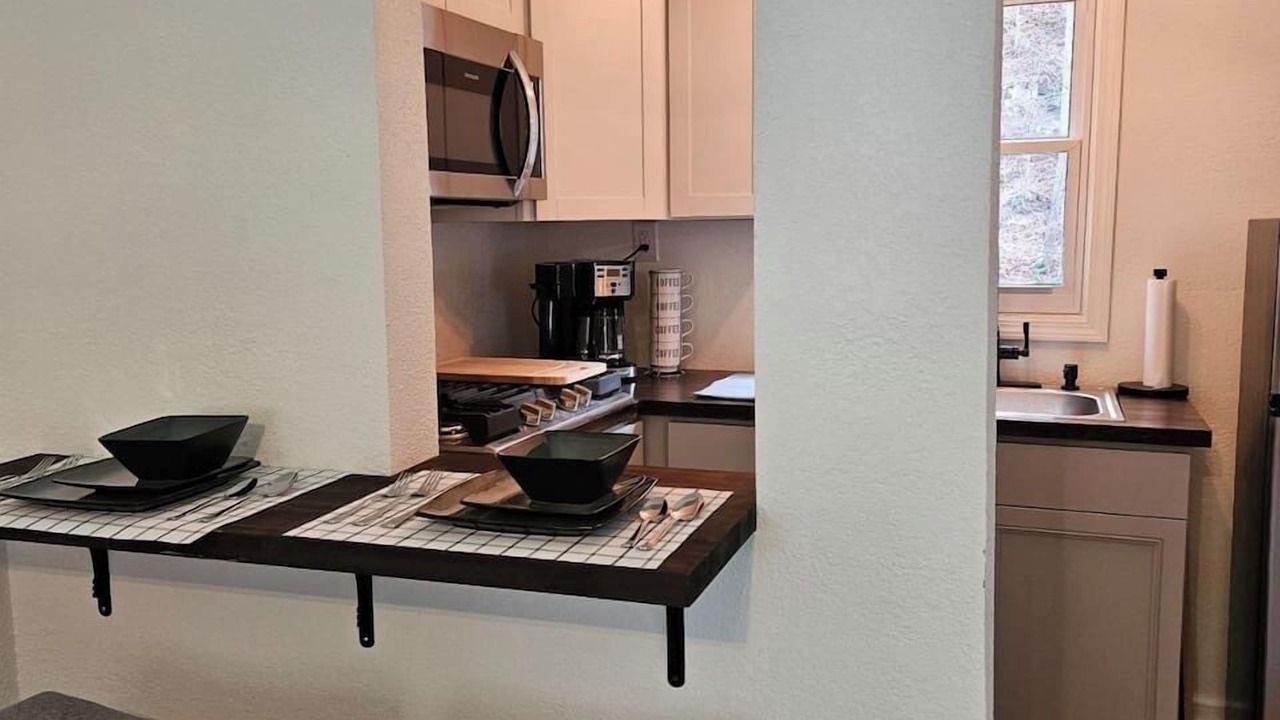 Photo of Kitchen in True