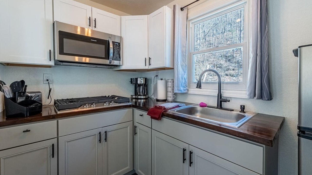 Photo of Kitchen in True