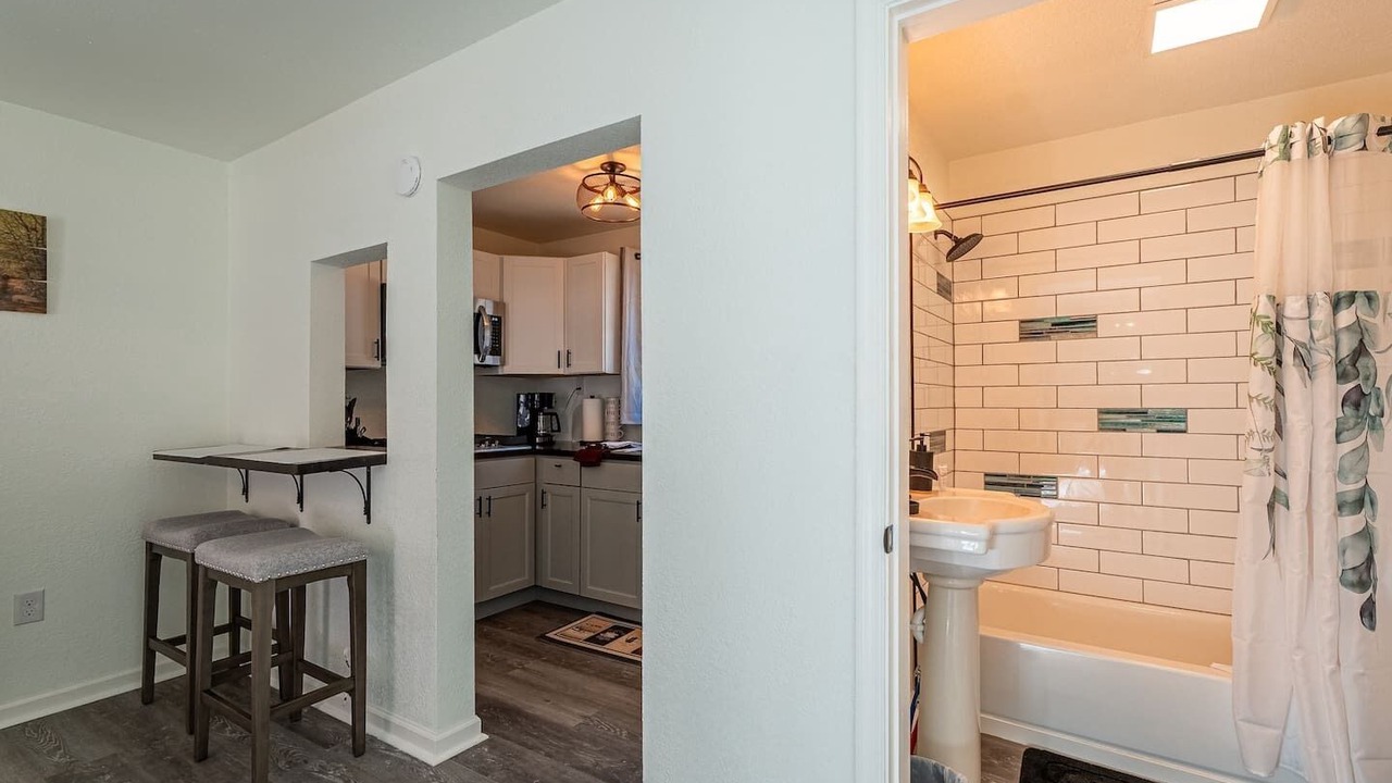 Photo of Bathroom in True