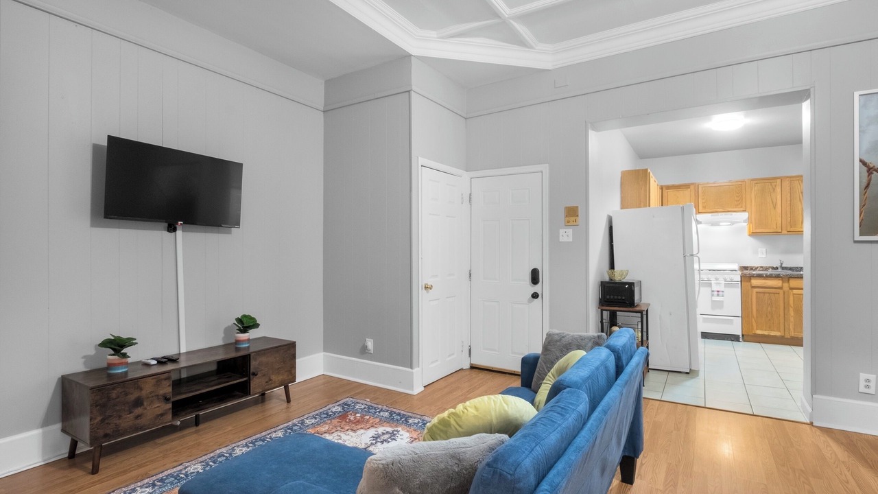 Photo of Livingroom in Spruce Hill