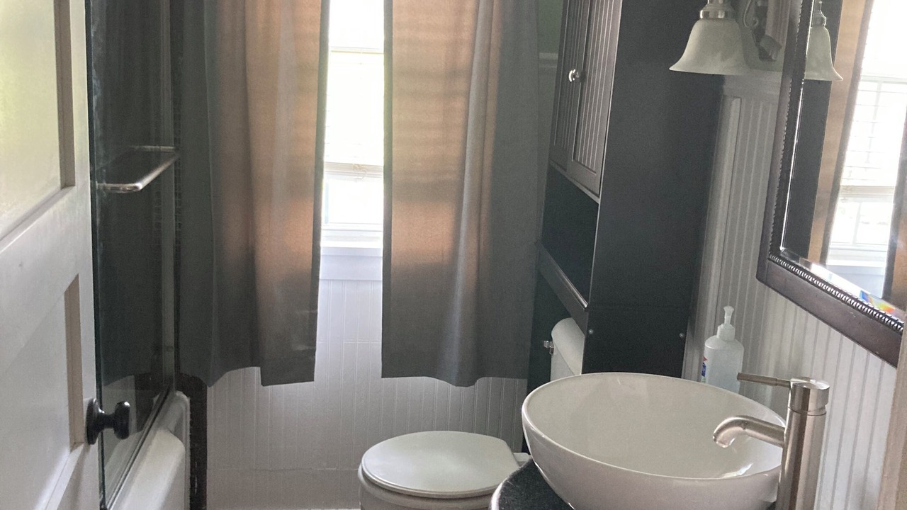 Photo of Bathroom in Boardman