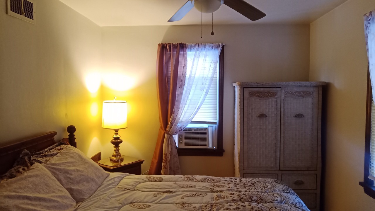 Photo of Bedroom in Youngstown