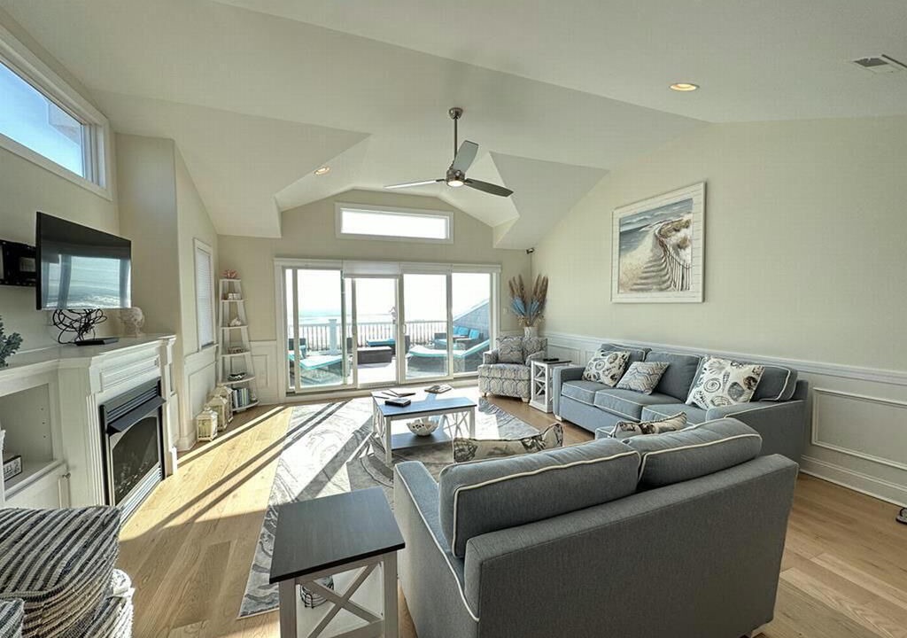 Photo of Livingroom in Dennisville
