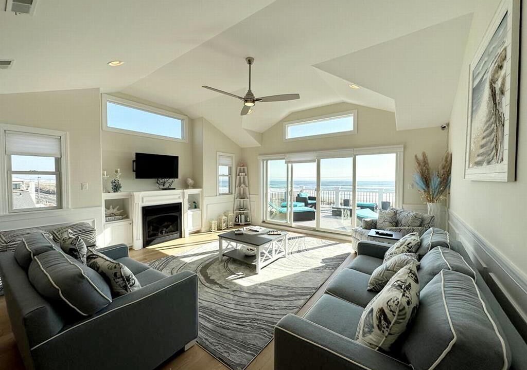 Photo of Livingroom in Dennisville