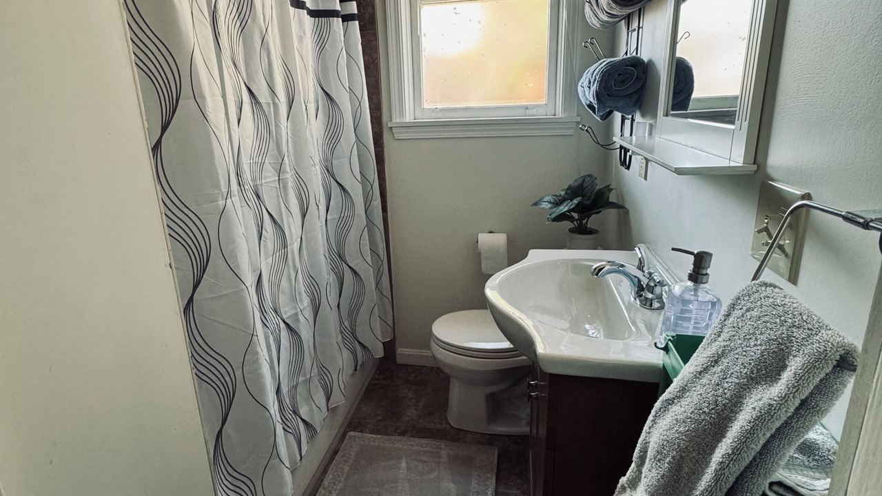 Photo of Bathroom in Latonia