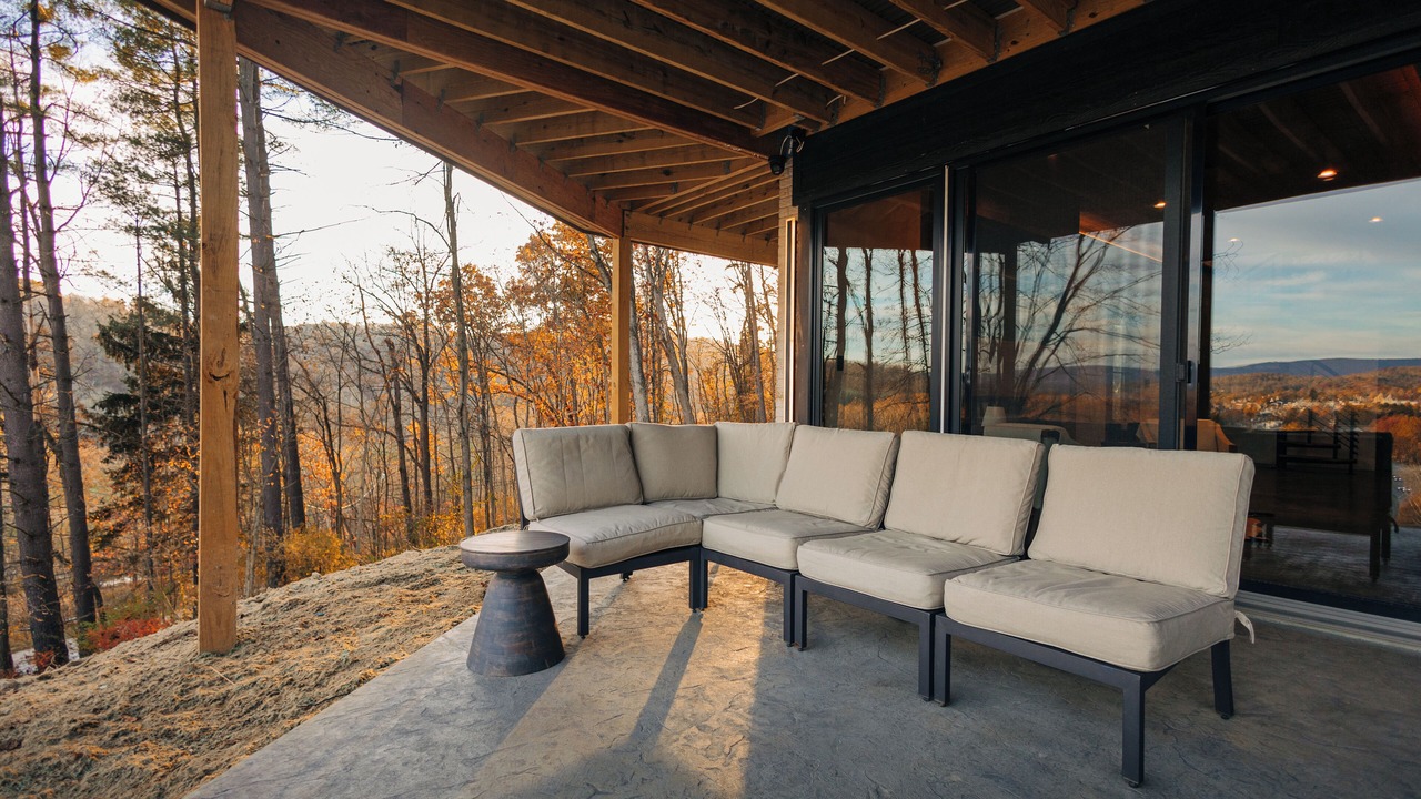 Photo of Patio Balcony in Ligonier