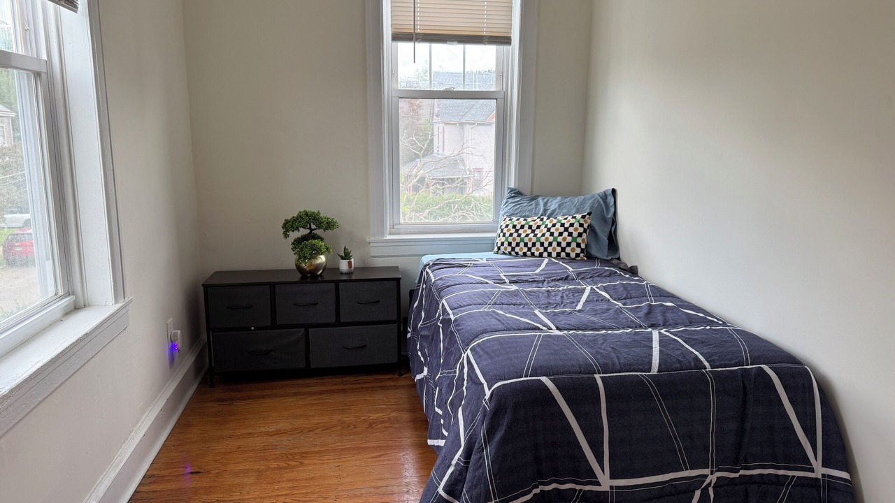 Photo of Bedroom in Elkins Park