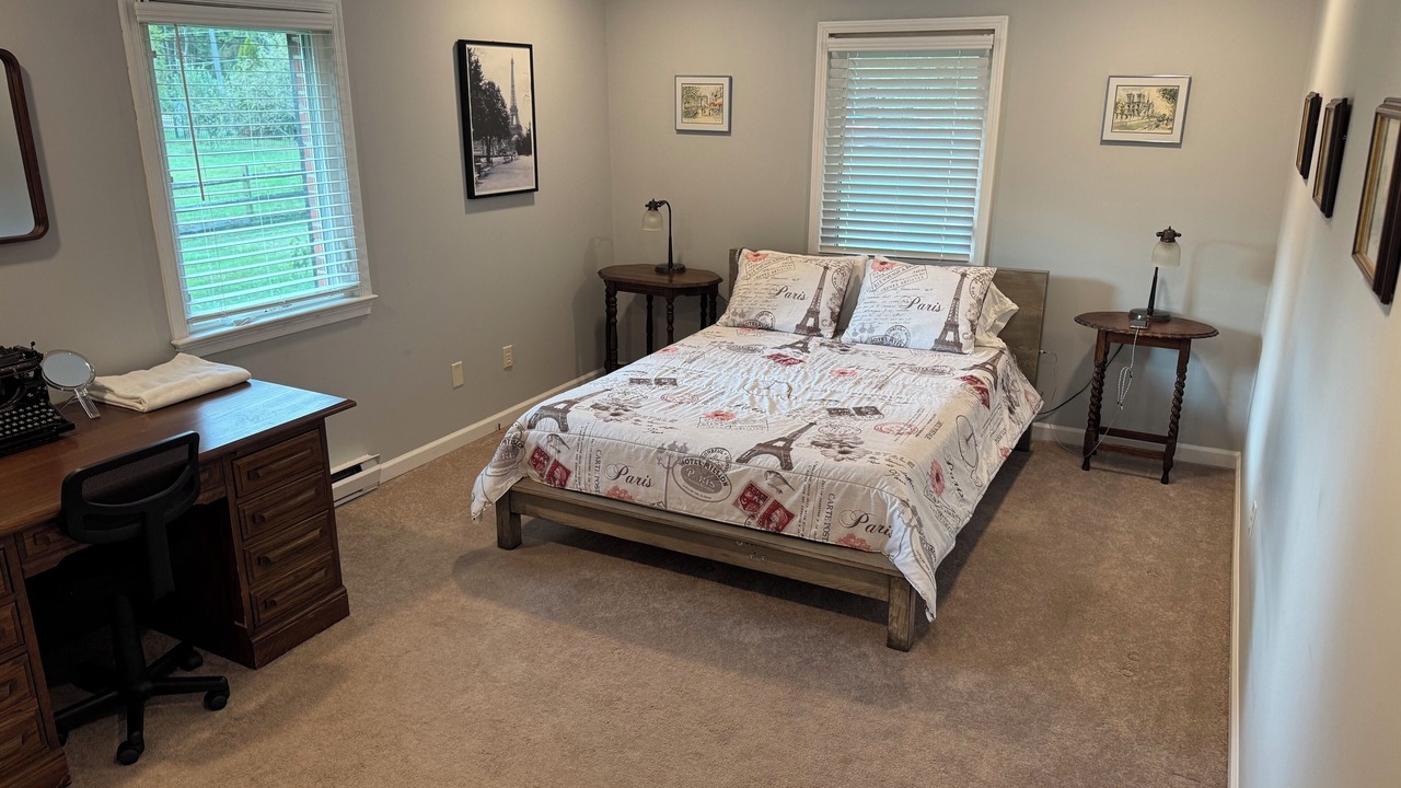 Photo of Bedroom in Easton
