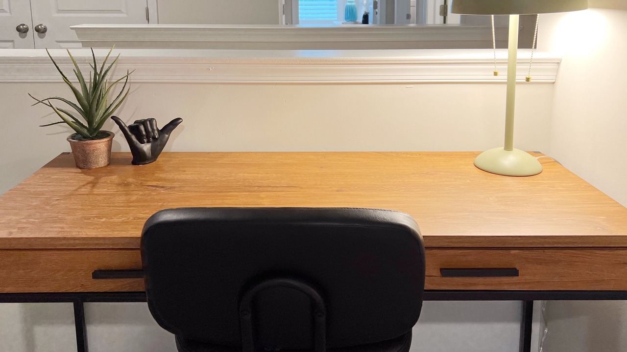 Photo of Bedroom in Cape May Court House