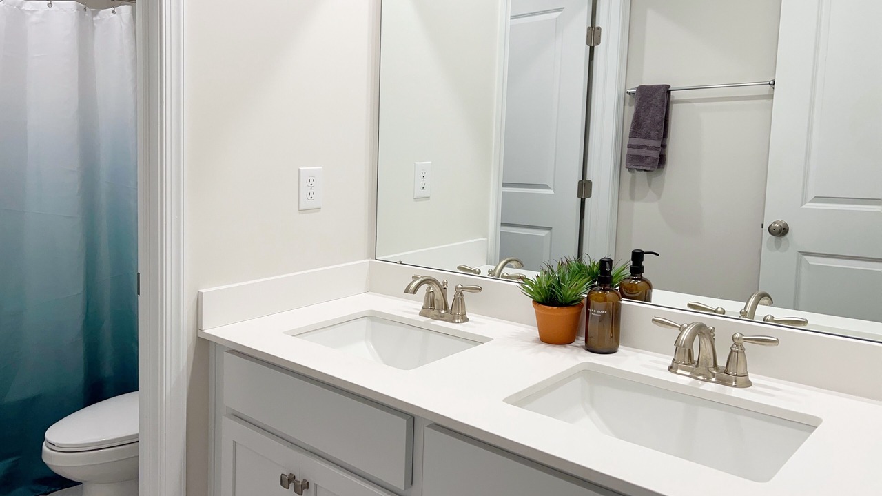 Photo of Bathroom in Cape May Court House