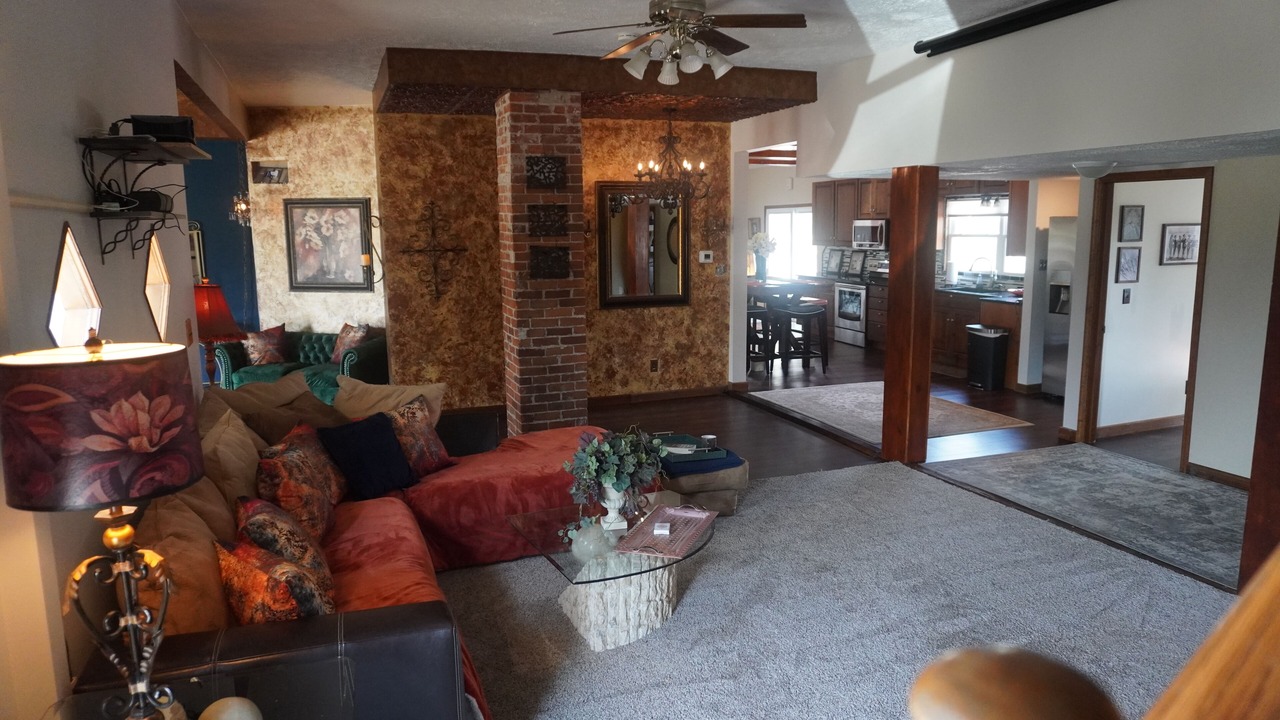 Photo of Livingroom in Maxwell