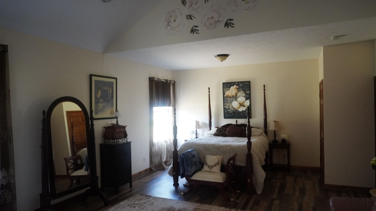 Photo of Bedroom in Maxwell