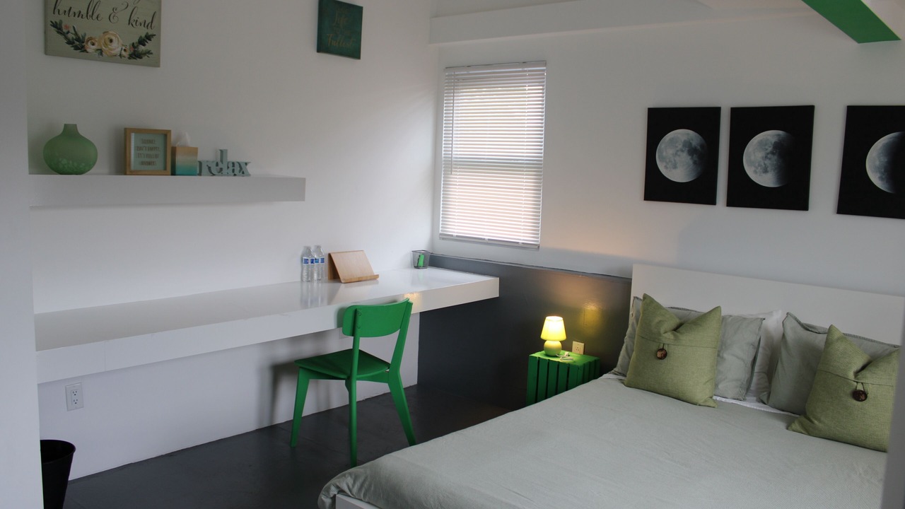 Photo of Bedroom in Neptune City