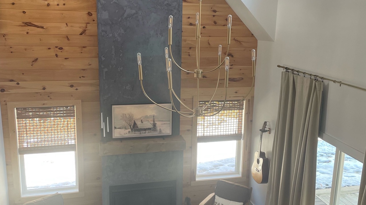 Photo of Livingroom in Upper Tract