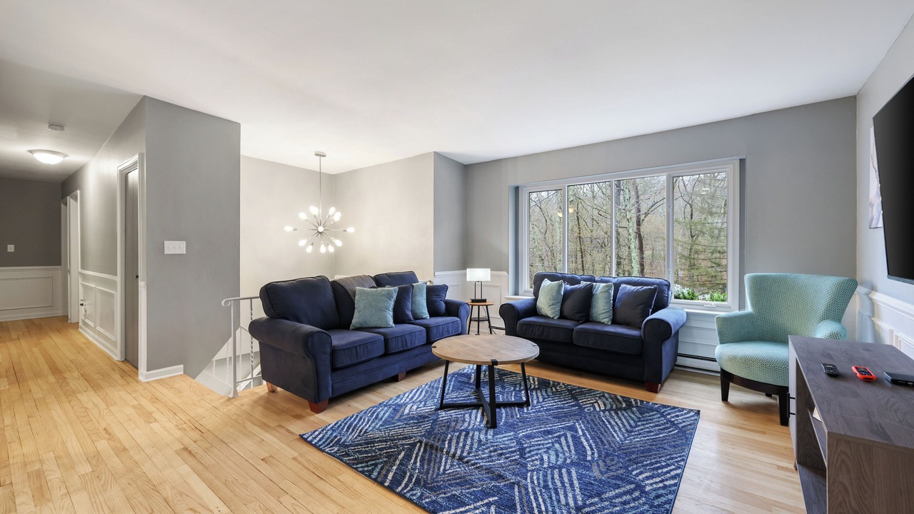 Photo of Livingroom in East Stroudsburg