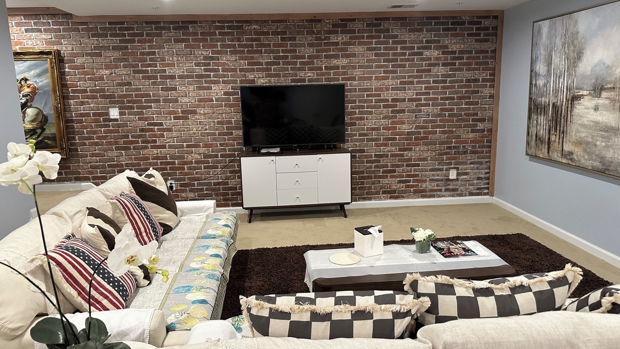 Photo of Livingroom in Odenton