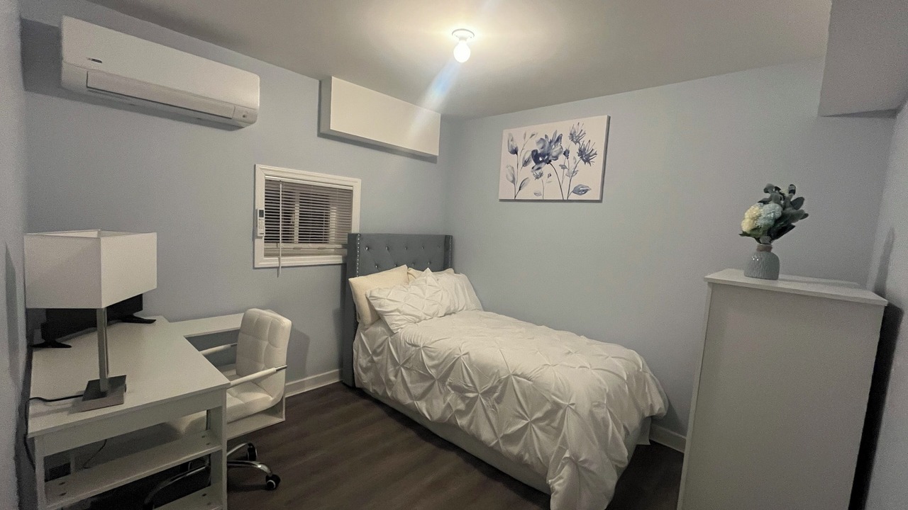 Photo of Bedroom in Park Hill