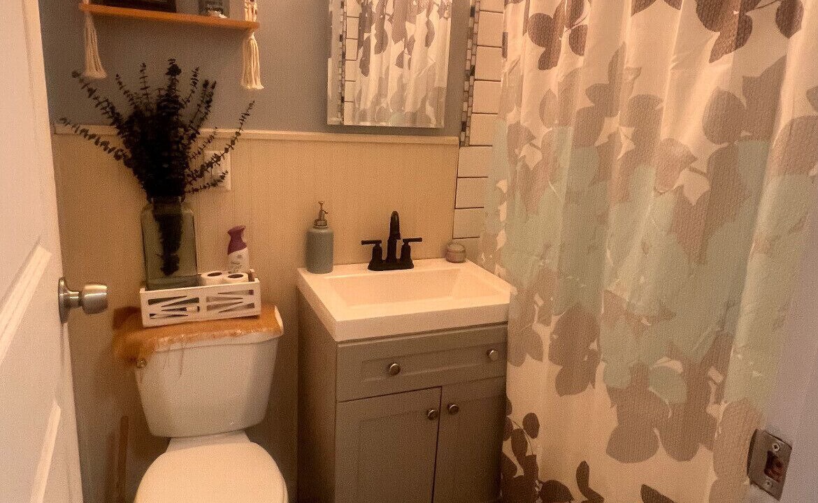 Photo of Bathroom in Franklin