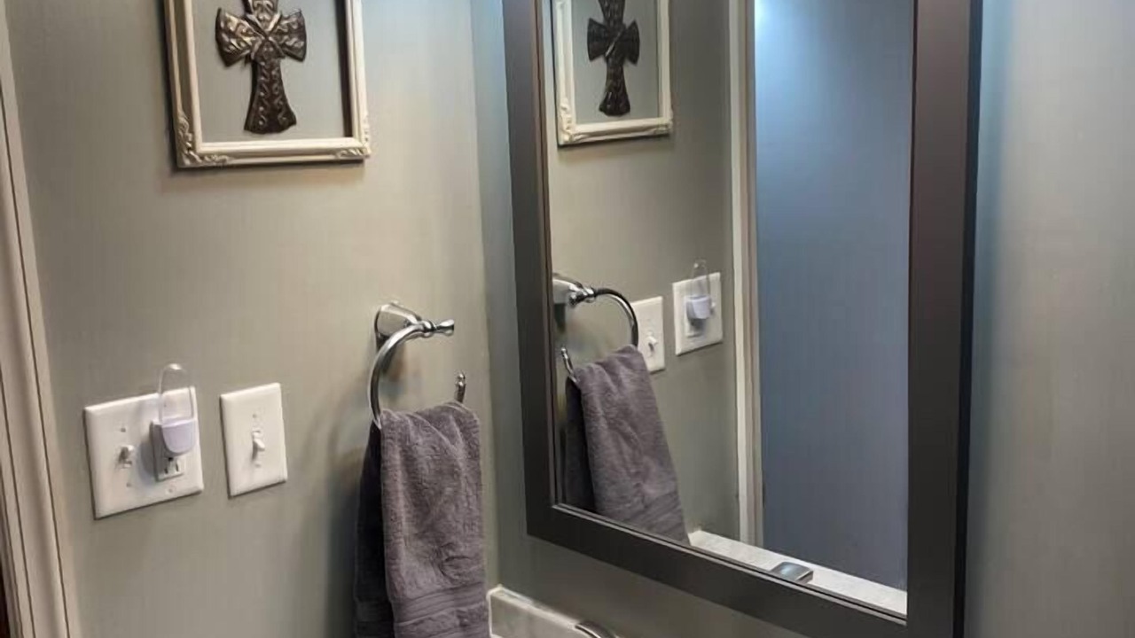 Photo of Bathroom in Huron