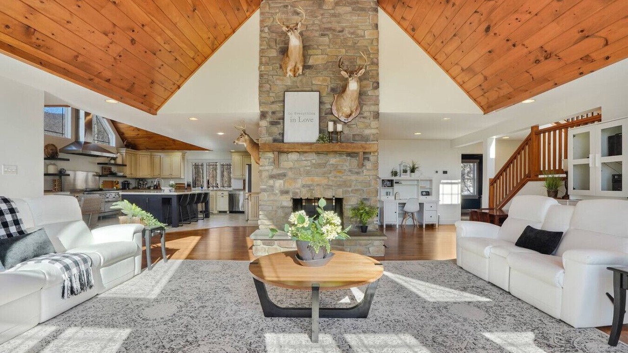 Photo of Livingroom in Loysville
