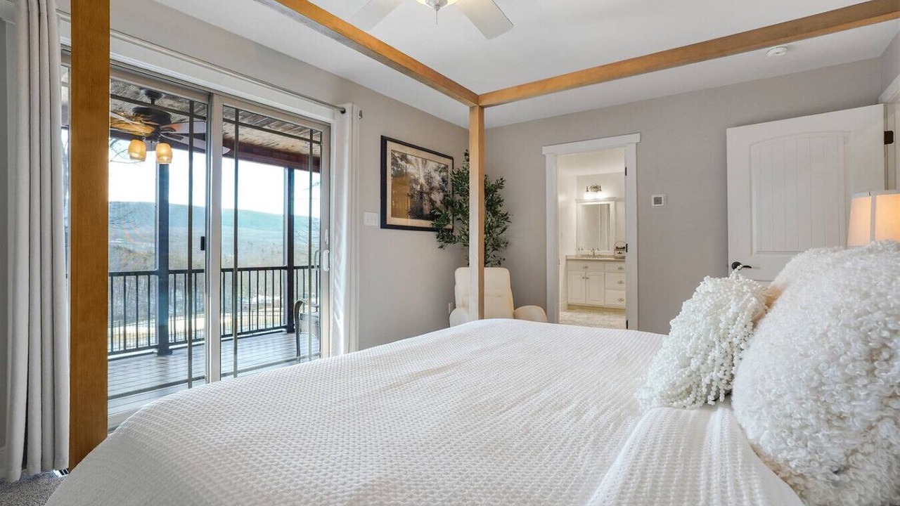Photo of Bedroom in Loysville
