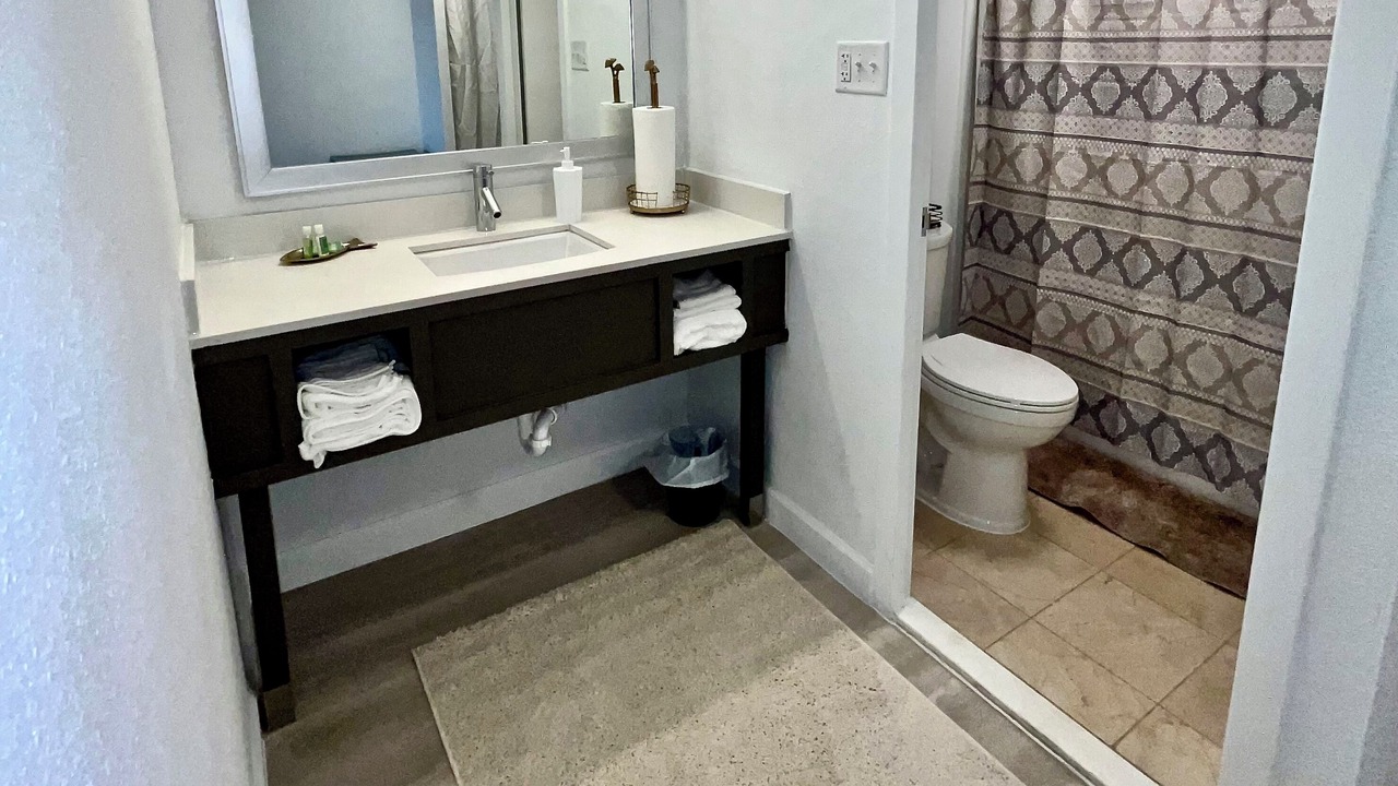 Photo of Bathroom in Downtown Baltimore