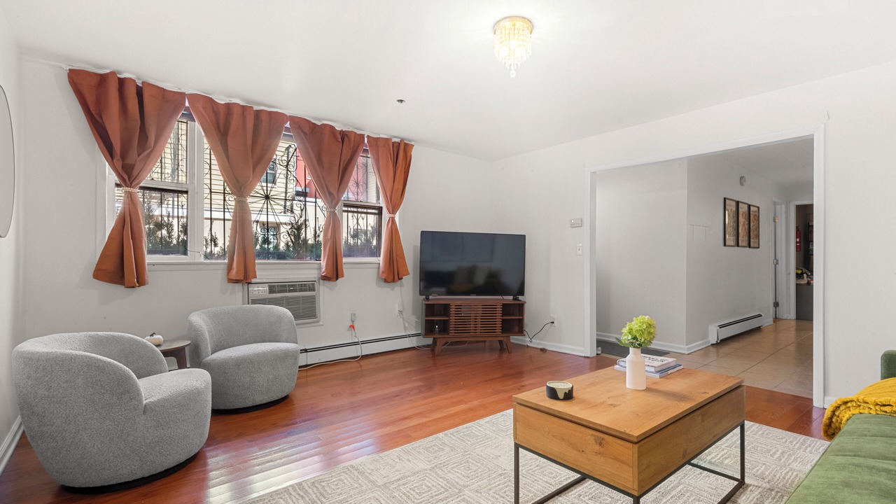 Photo of Livingroom in Hoboken