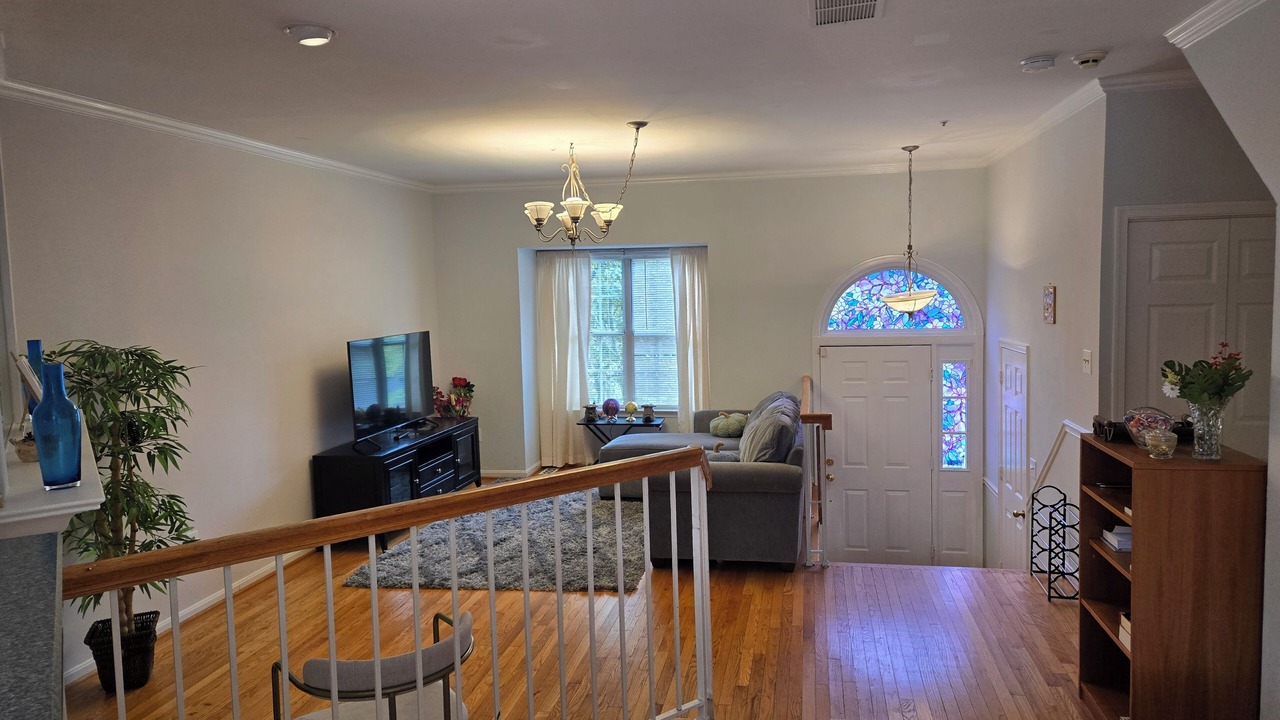 Photo of Livingroom in Germantown