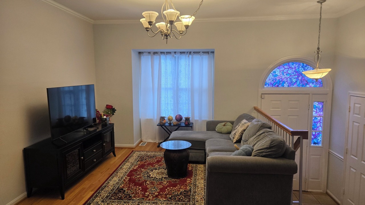 Photo of Livingroom in Germantown