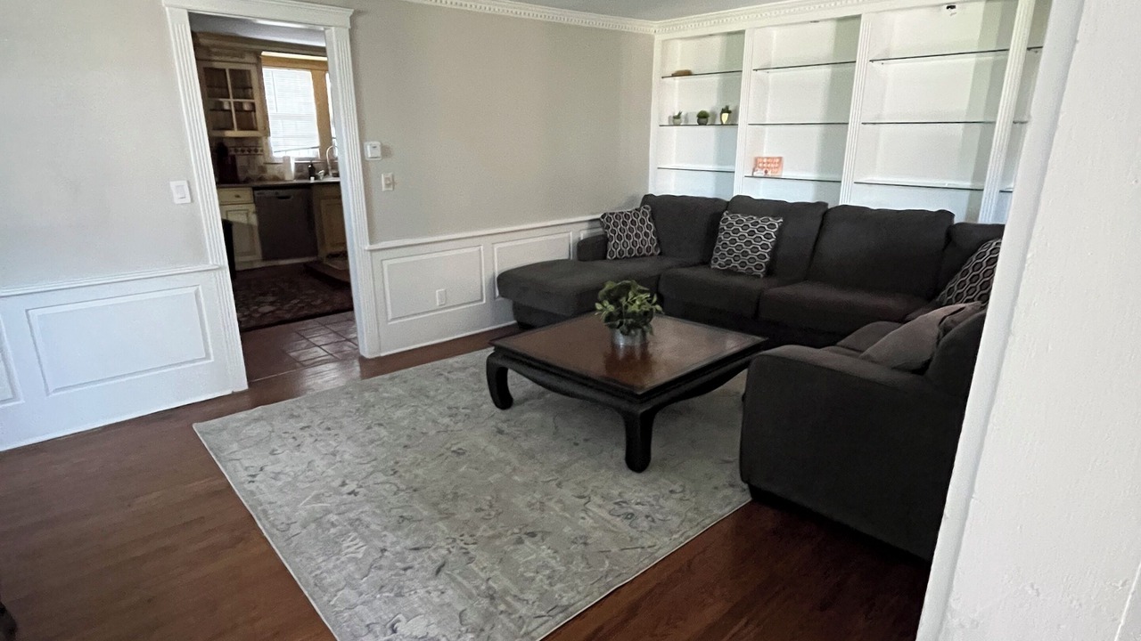 Photo of Livingroom in Wappingers Falls