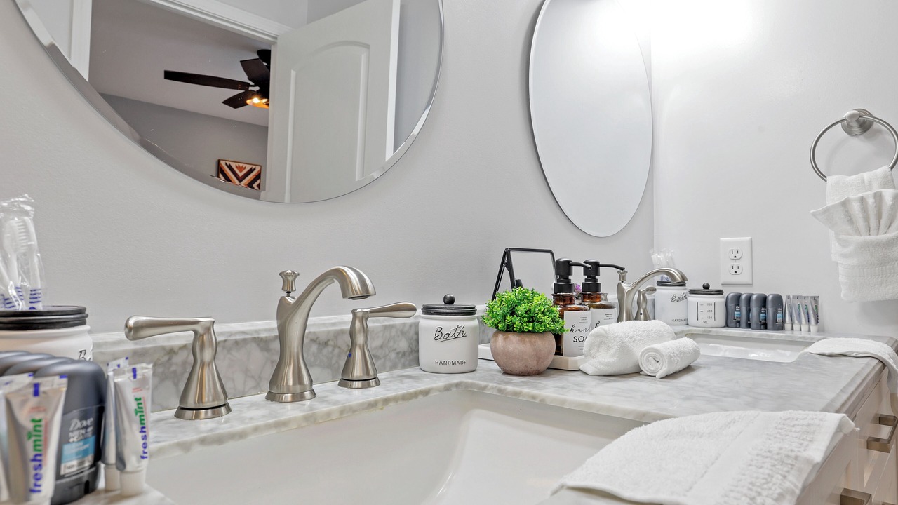 Photo of Bathroom in Sugar Grove
