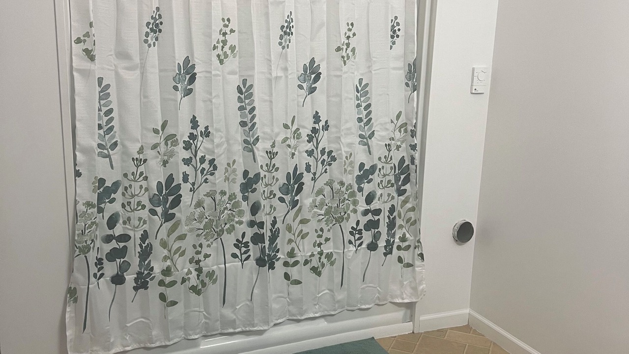 Photo of Bathroom in Hillsdale
