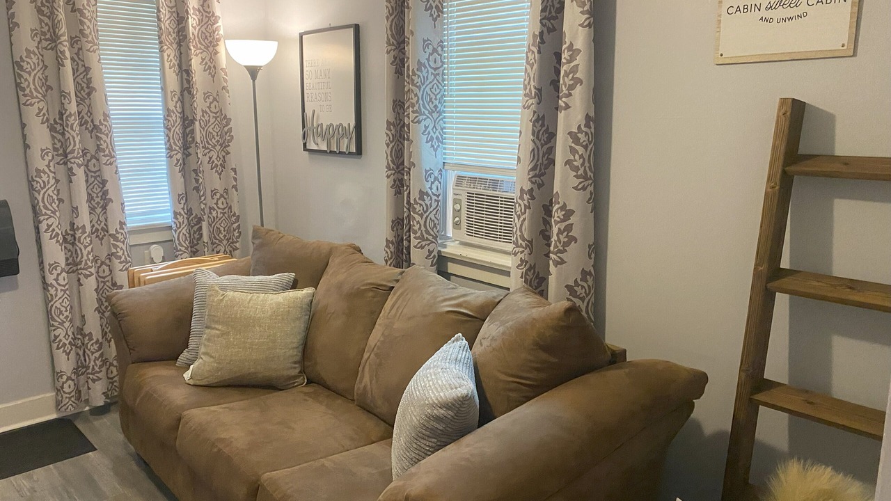 Photo of Livingroom in Bedford