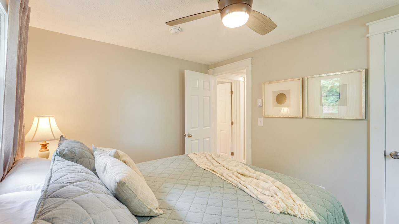 Photo of Bedroom in Marlinton