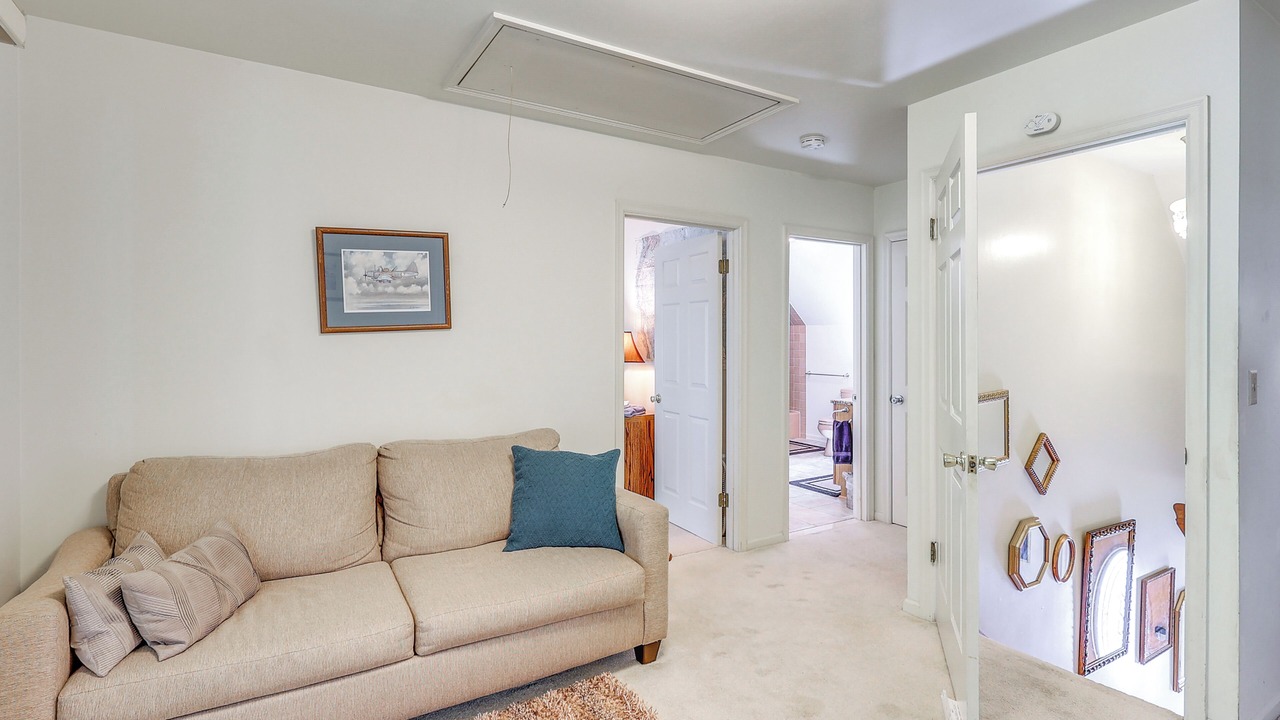 Photo of Livingroom in Chestertown