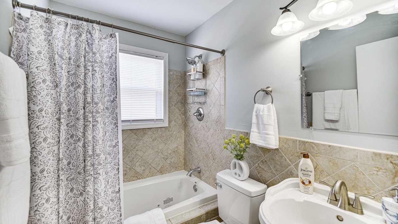 Photo of Bathroom in Hampton
