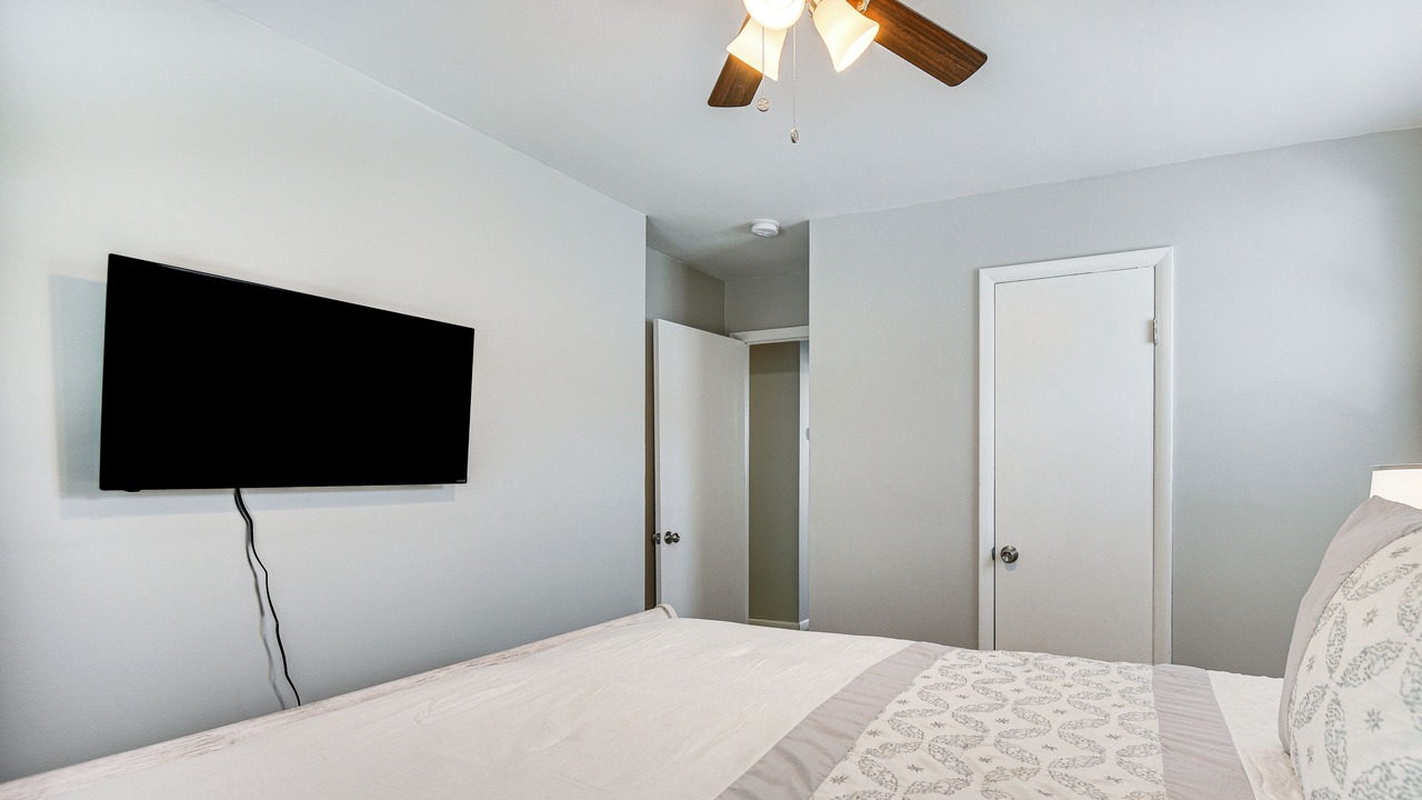 Photo of Bedroom in Hampton