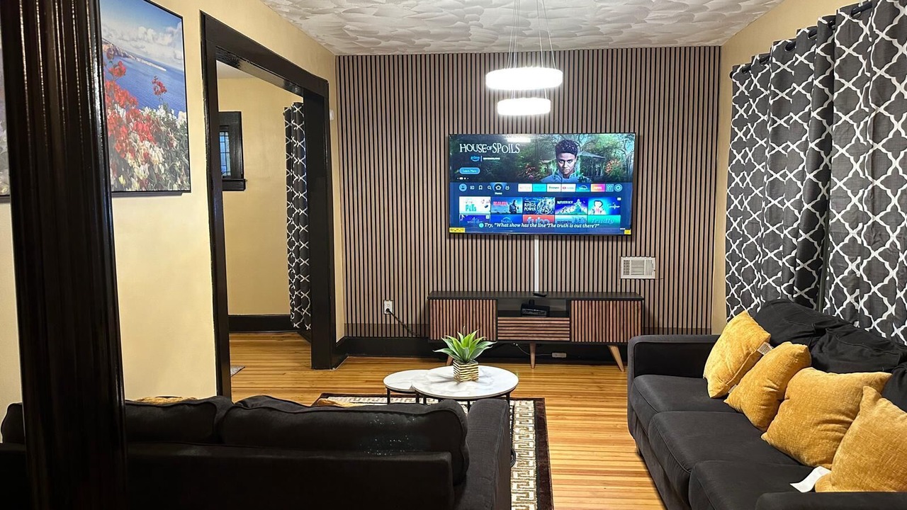 Photo of Livingroom in Weequahic