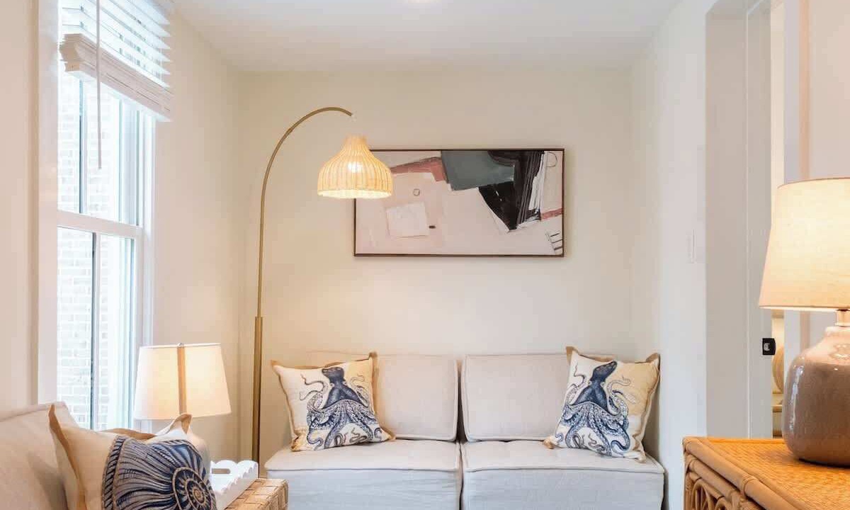 Photo of Livingroom in St. Michaels