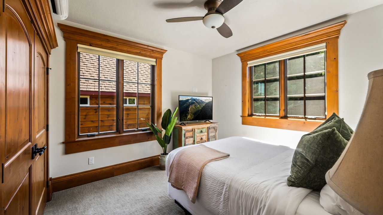 Photo of Bedroom in McCall