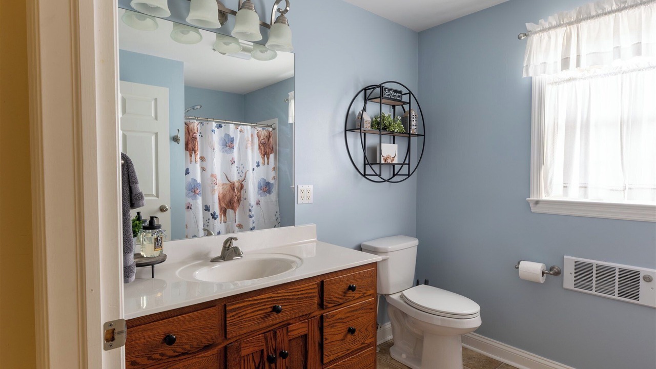Photo of Bathroom in Ronks