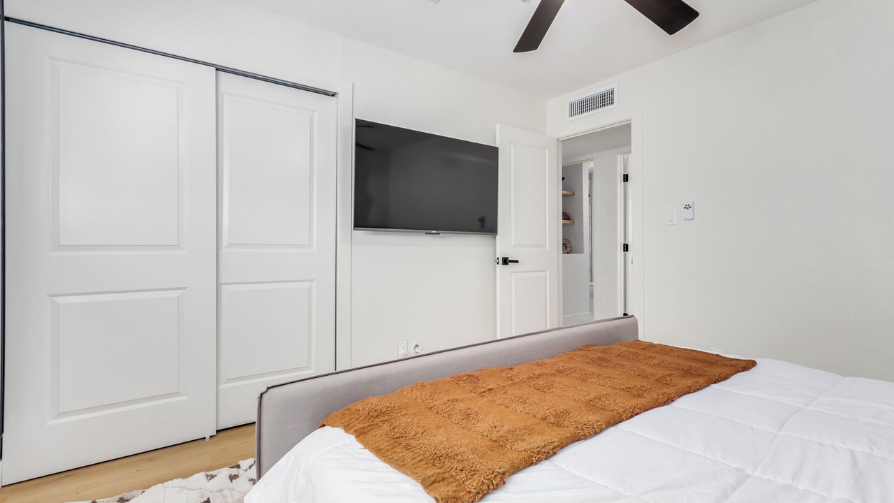 Photo of Bedroom in Scottsdale Estates Nine