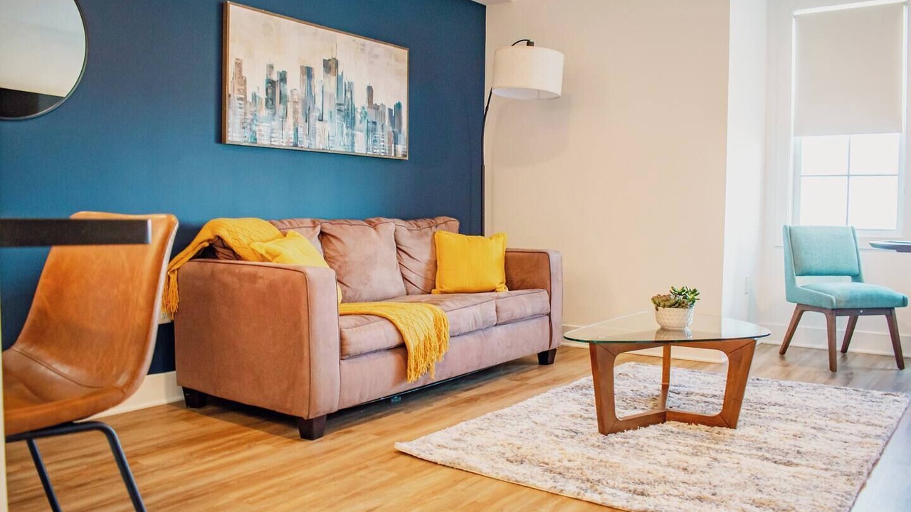 Photo of Livingroom in Fairview