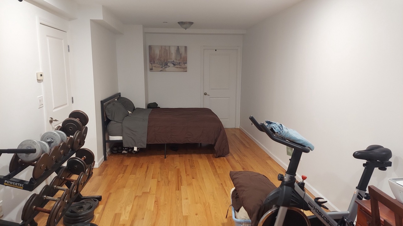 Photo of Bedroom in Midwood