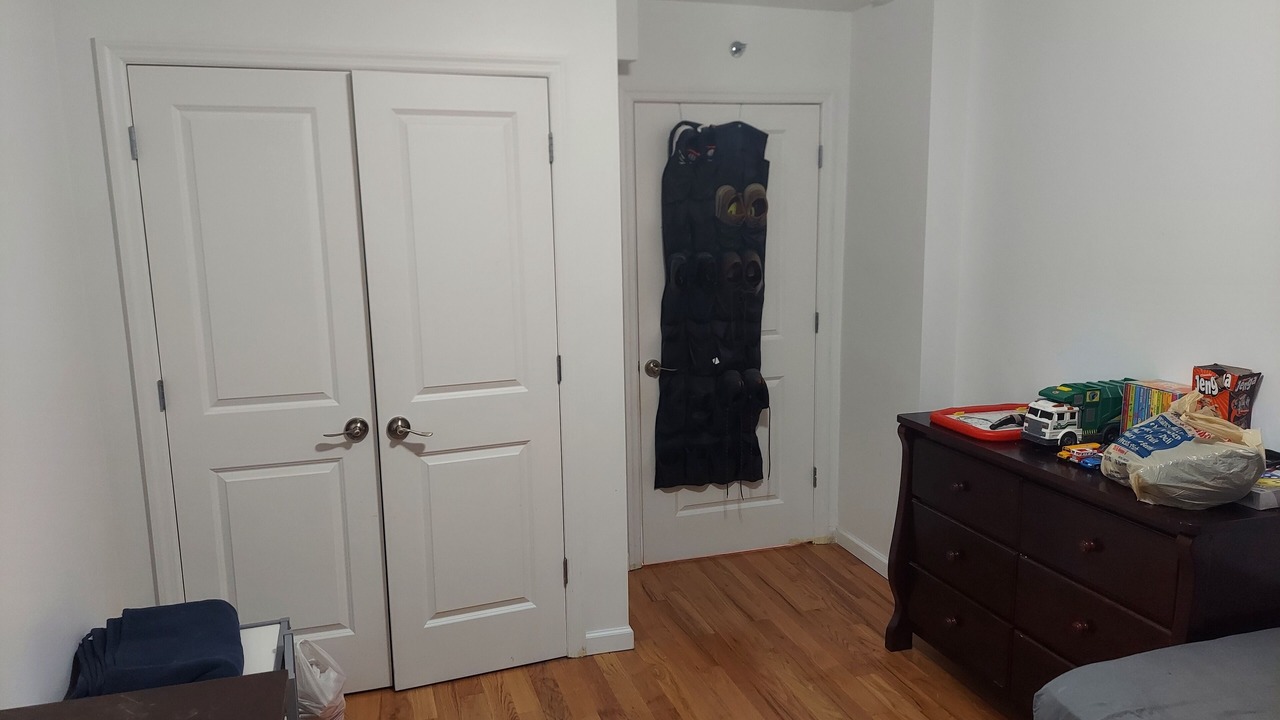 Photo of Bedroom in Midwood