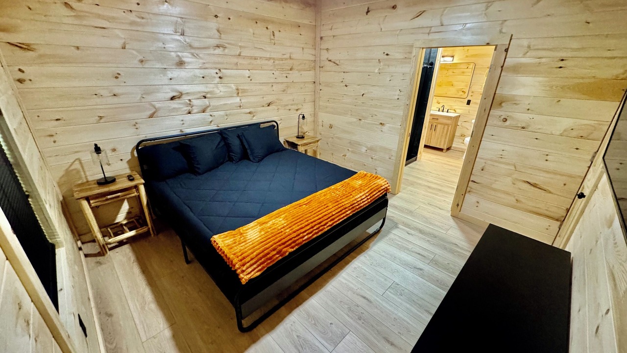 Photo of Bedroom in Wilkesville