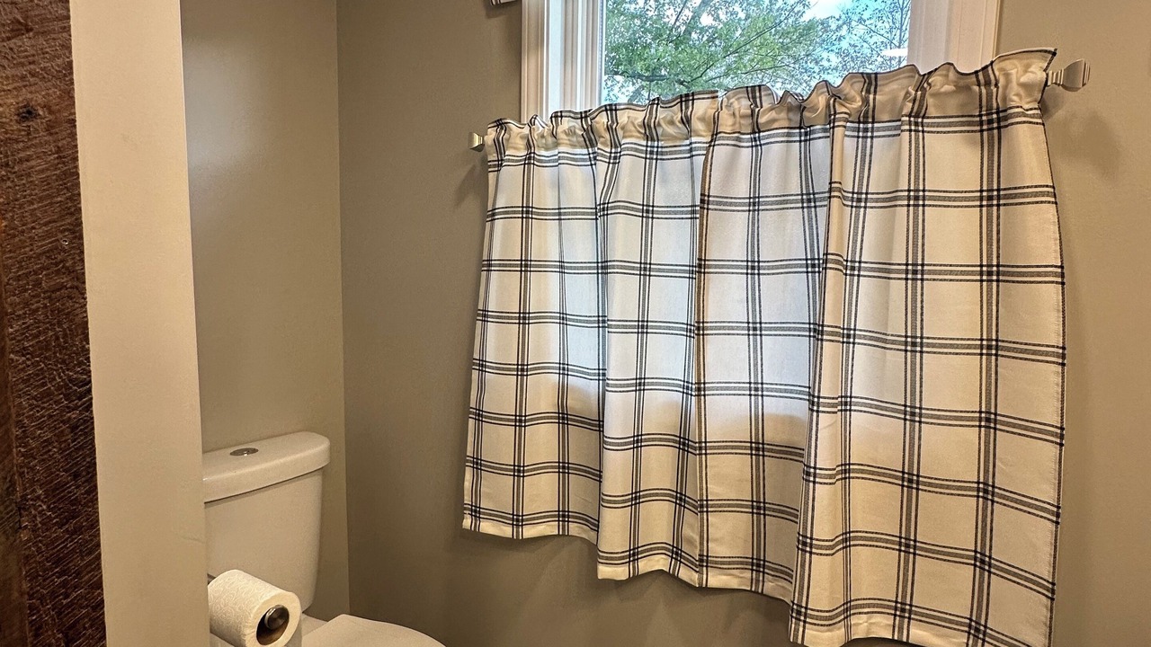 Photo of Bathroom in Shippenville