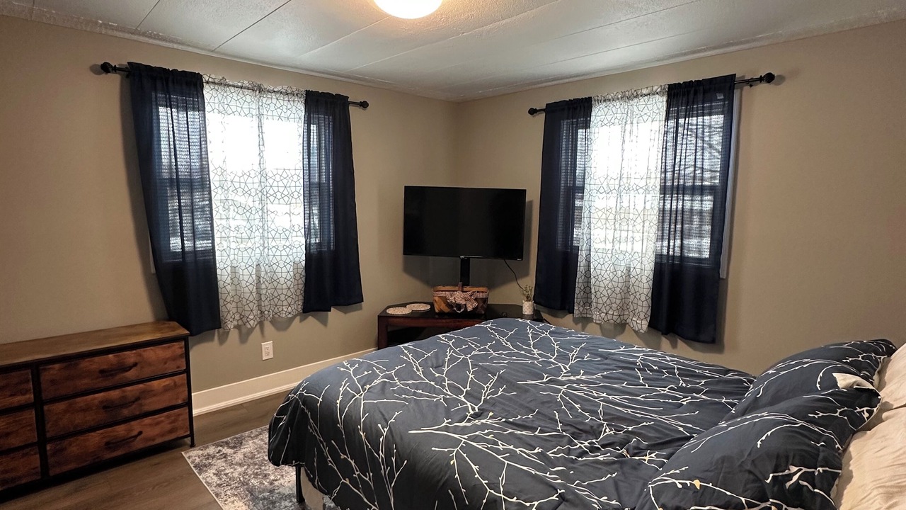Photo of Bedroom in Shippenville